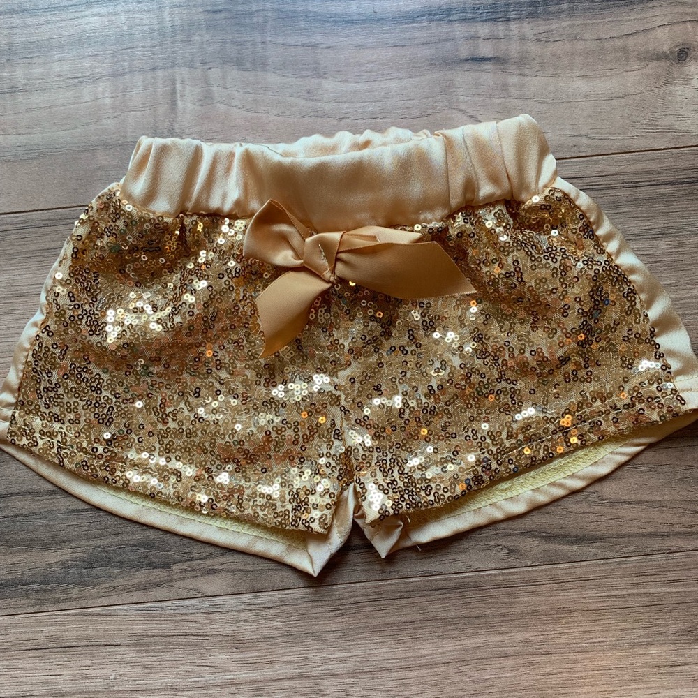 4/$20 Gold sequin shorts